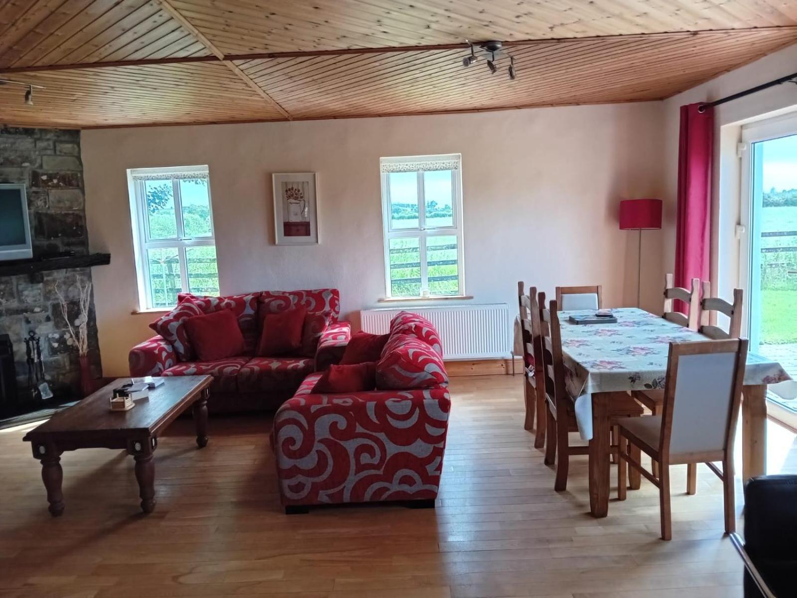Katy Kellys Countryside Self Catering Cottage Roscommon Buitenkant foto