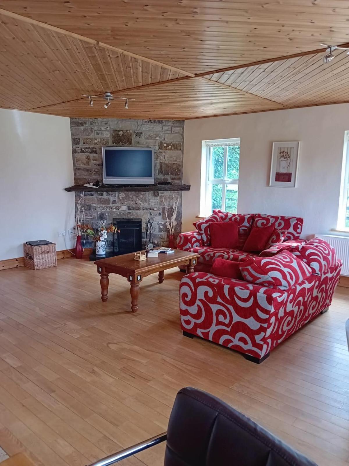 Katy Kellys Countryside Self Catering Cottage Roscommon Buitenkant foto